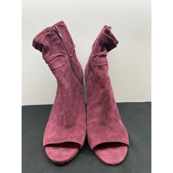 Vince Camuto Womens VC-Keyna Peep-Toe Ankle Booties Size 8M Plum Suede Leather U - Picture 2 of 11